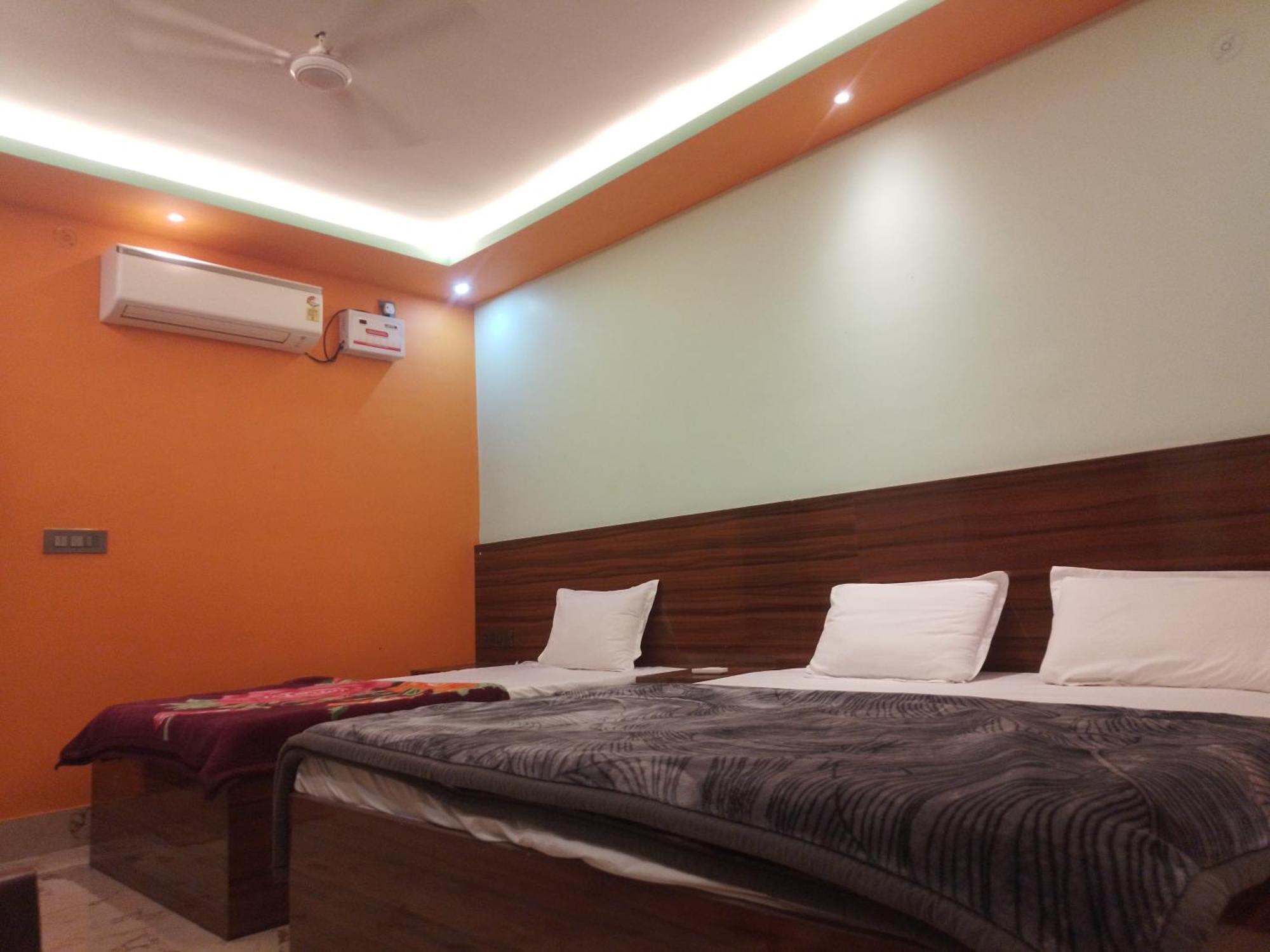 Siyaram Kunj Hotel Ayodhya Luaran gambar