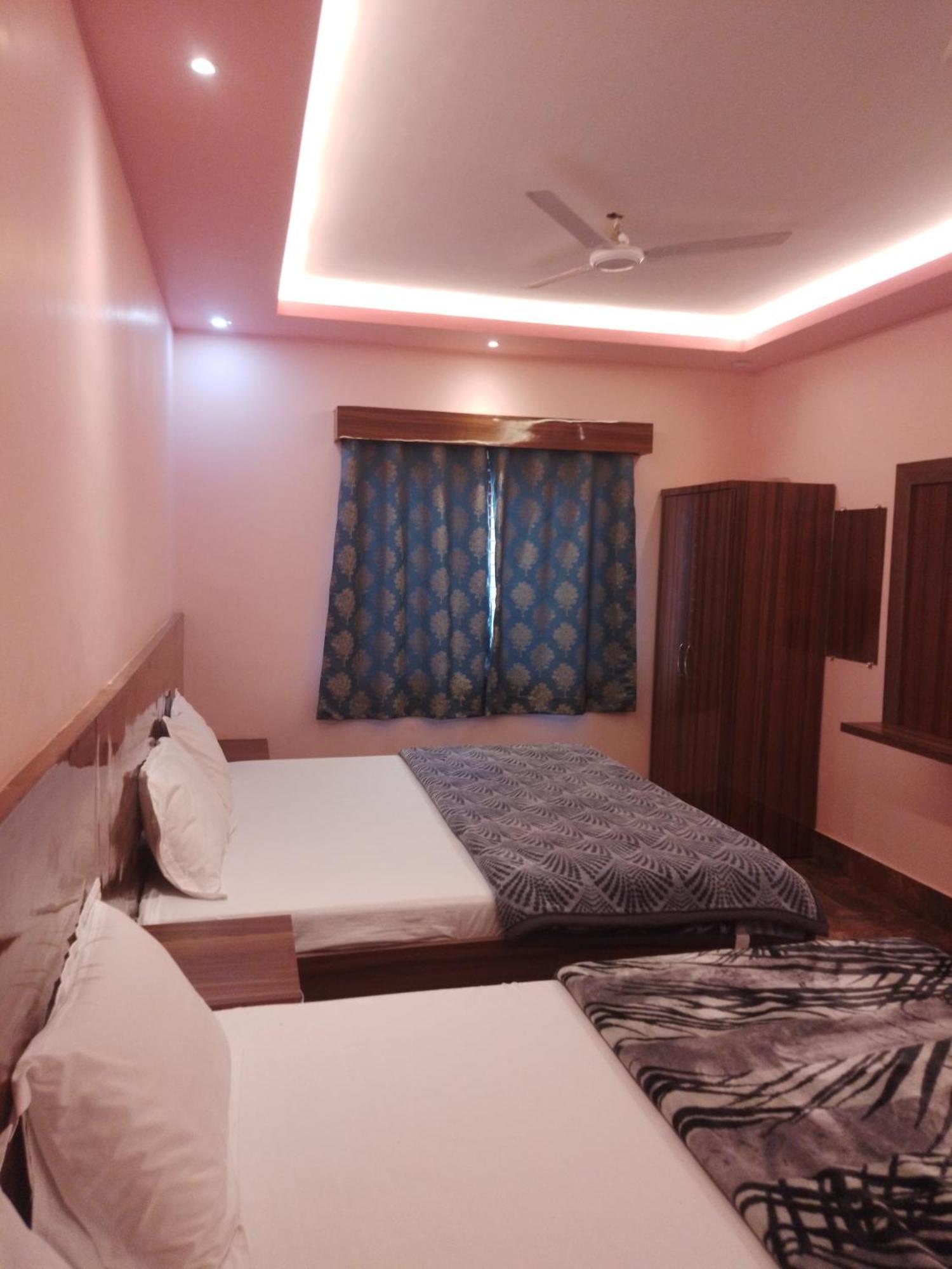 Siyaram Kunj Hotel Ayodhya Luaran gambar